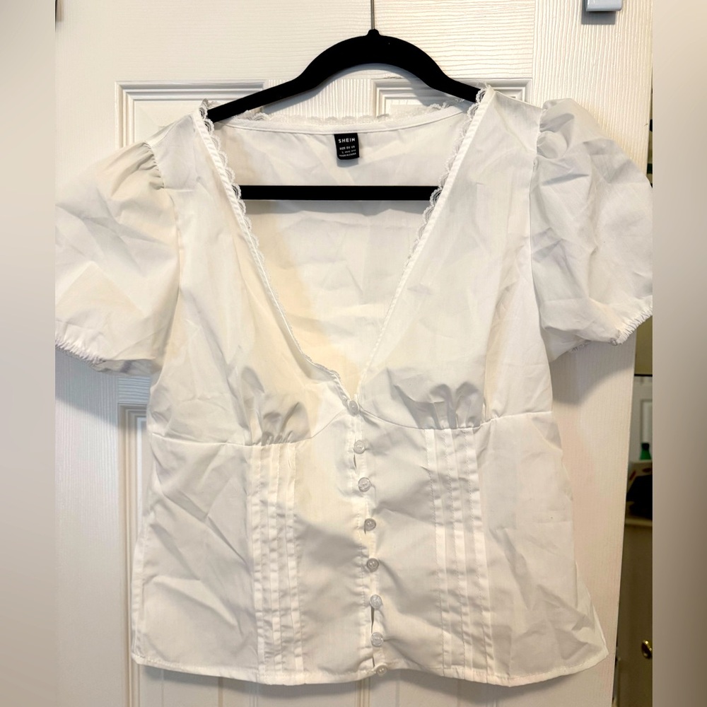 SHEIN White Puff Sleeve Blouse